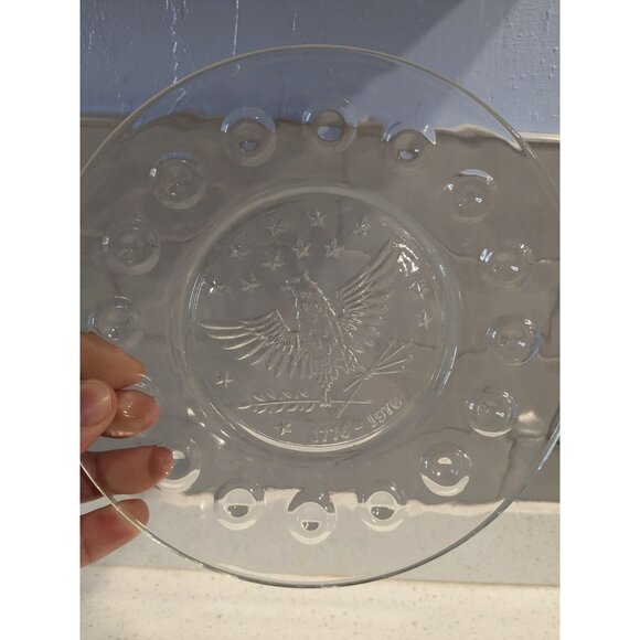 Bicentennial Colonial Glass Plates Set of 4 Anchor Hocking Liberty Bell - Picture 7 of 9